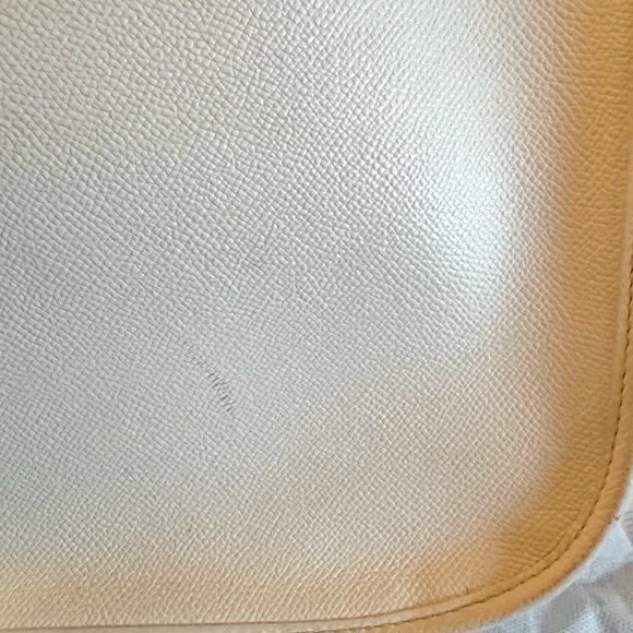 Pre-Owned Hermes PM Evelyne Bag Gen III Clemence
Strap can be change if desired - Picture 8 of 15